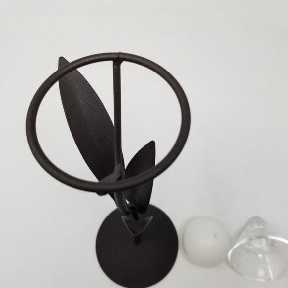 Glass & Metal Lily Candle Holder Table Centerpiece Elegant Home Decor - Picture 5 of 10